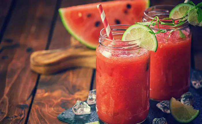 Wassermelonen Cocktail – 3 tolle Rezepte für laue Sommernächte