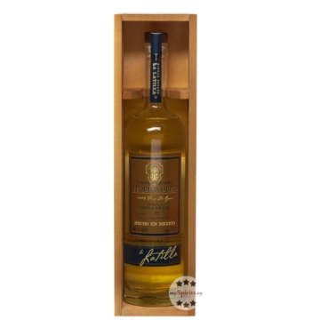 Tequila Ocho Extra A&ntilde;ejo / 40 % Vol. / 0,7 Liter-Flasche in Holzbox