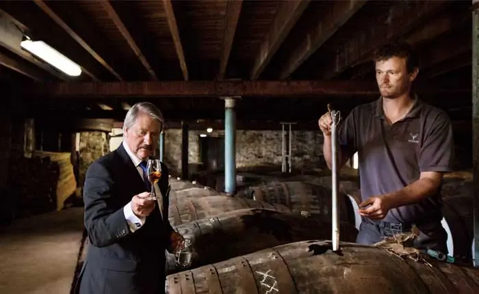 Master Distiller Richard Paterson Master Distiller Richard Paterson