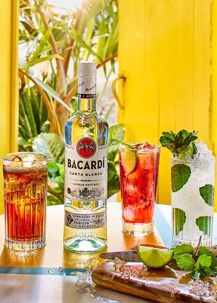 Bacardi Carta Blanca ist ideal für Rum-Cocktails Bacardi Carta Blanca ist ideal für Rum-Cocktails