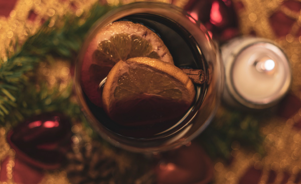 Glühwein mit Schuss – Varianten &amp; Rezepte | mySpirits.eu